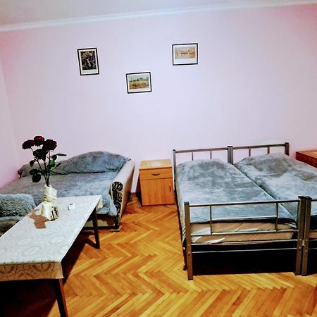 Apartment With A Nice Terrace In Old City Center Тбилиси Екстериор снимка