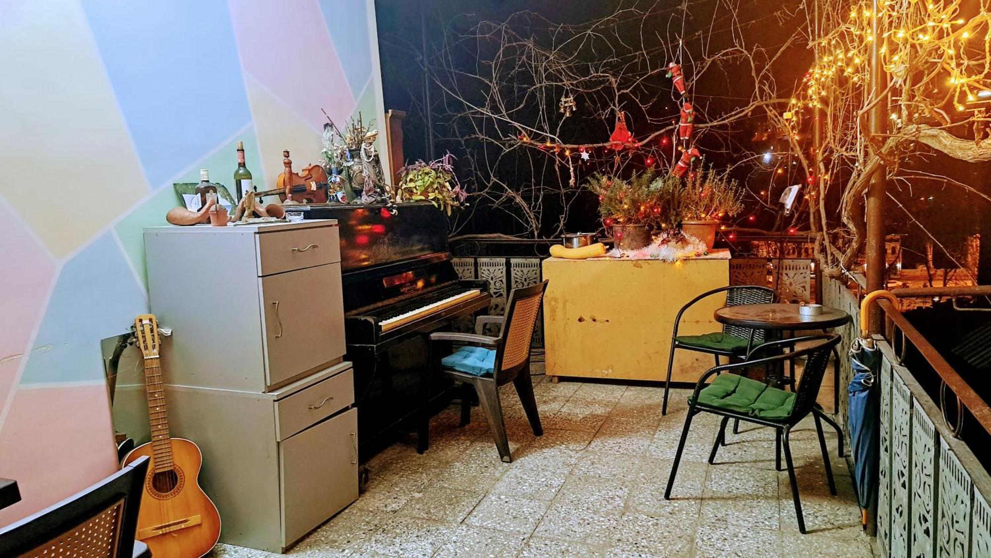 Apartment With A Nice Terrace In Old City Center Тбилиси Екстериор снимка